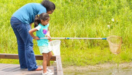 Mother and daughter hint for water bugs (Jennifer Owens)