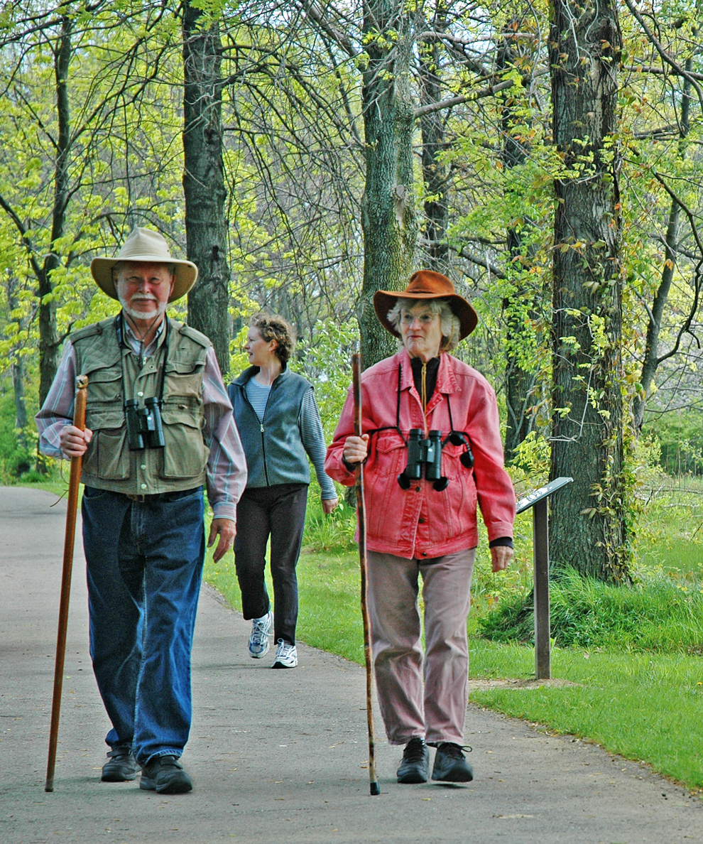 Walkers on picnic area trails at Sharon Woods