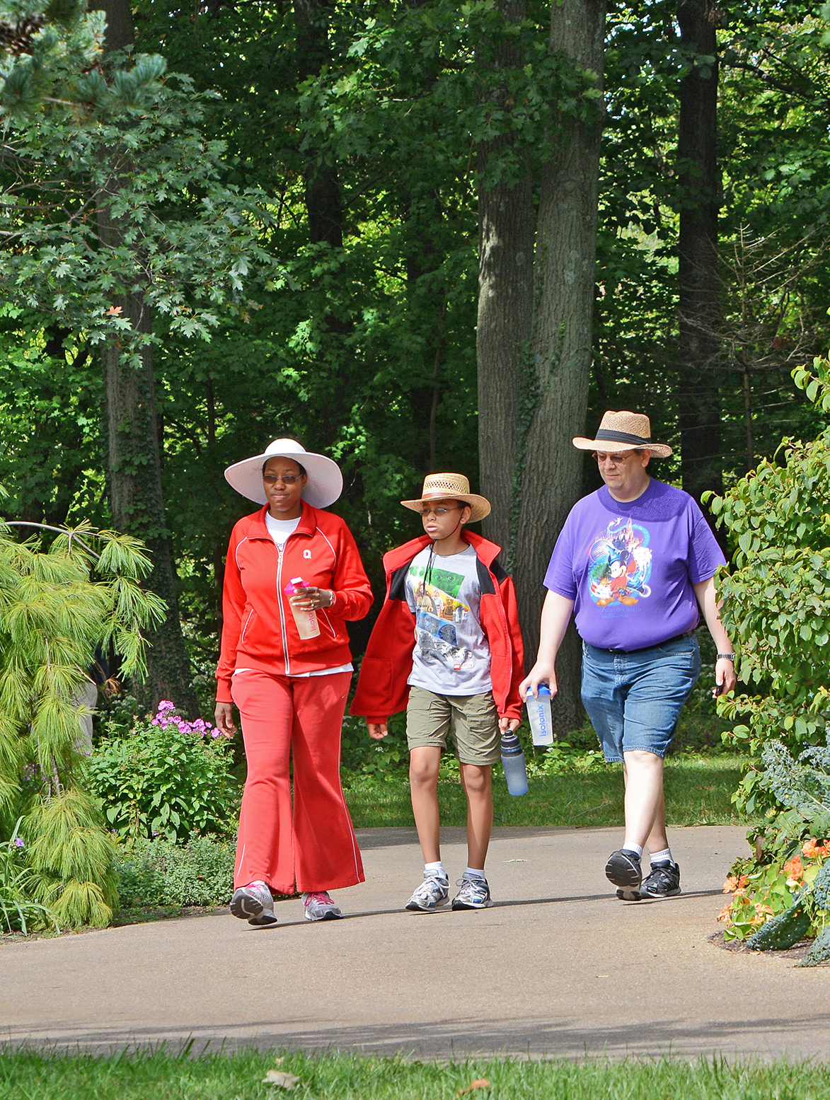 INN_walk in the gardens_CROP for webpage_John Cagnina